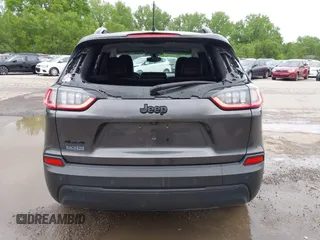 2019 Jeep Cherokee Latitude Plus с VIN 1C4PJMLB2KD328371, выставлен на аукционе IAAI как лот 42143737 с пробегом 98 417 миль миль и . История ставок и продаж доступна на DreamBid. Изображение 17.