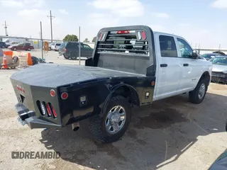 2019 Ram 2500 Tradesman with VIN 3C6UR5CLXKG534669, listed as a IAAI auction lot 41828929 with 213,815 mi miles. Bid and sale history available at carsss.com. Image 4.