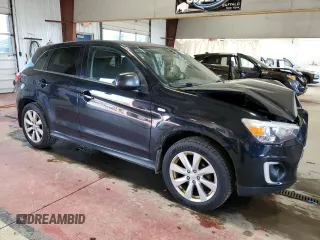 2015 Mitsubishi Outlander SE z VIN 4A4AR4AU1FE008955, wystawiony jako Copart lot #62471585 z przebiegiem 151 806 mil mil oraz Szkoda całkowita • Salvage title. Historia ofert i sprzedaży dostępna na DreamBid. Obrazek 4.