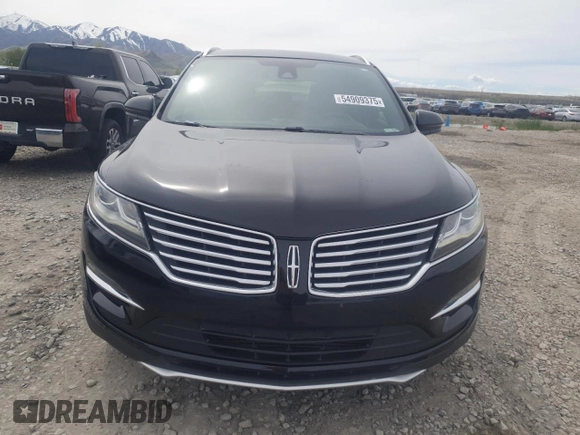 2017 Lincoln MKC Reserve with VIN 5LMCJ3C96HUL56973, listed as a Copart auction lot 54909375 with 56,394 mi miles and Salvage title. Bid and sale history available at DreamBid. Image 5.