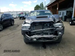 2017 Toyota Tacoma SR5 with VIN 5TFCZ5AN7HX070740, listed as a Copart auction lot 53649195 with 175,335 mi miles and Salvage Title. Bid and sale history available at carsss.com. Image 11.
