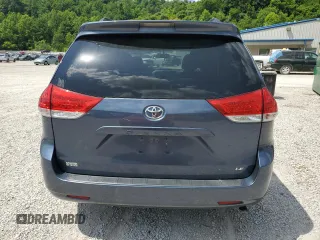 2014 Toyota Sienna LE AAS z VIN 5TDKK3DC8ES499949, wystawiony jako Copart lot #60346845 z przebiegiem 192 773 mil mil oraz Szkoda całkowita • Salvage title. Historia ofert i sprzedaży dostępna na DreamBid. Obrazek 6.
