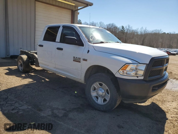 2018 Ram 2500 Tradesman with VIN 3C7WR5HJXJG217243, listed as a Copart auction lot 45422955 with 162,720 mi miles and Clean title. Bid and sale history available at DreamBid. Image 4.