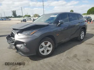 2021 Toyota Highlander L z VIN 5TDBZRBH4MS536197, wystawiony jako Copart lot #54113185 z przebiegiem 78 649 mil mil oraz Szkoda całkowita • Salvage title. Historia ofert i sprzedaży dostępna na DreamBid. Obrazek 1.