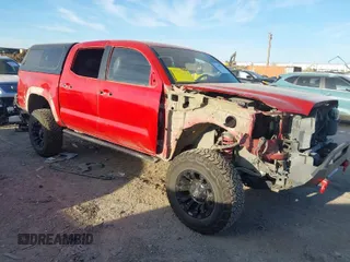 2017 Toyota Tacoma SR5 with VIN 5TFCZ5AN2HX088269, listed as a IAAI auction lot 41768936 with 196,625 mi miles and . Bid and sale history available at carsss.com. Image 1.