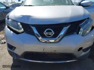 2016 Nissan Rogue SV with VIN JN8AT2MT2GW010360, listed as a IAAI auction lot 41960340 with 136,197 mi miles. Bid and sale history available at carsss.com. Image 6.