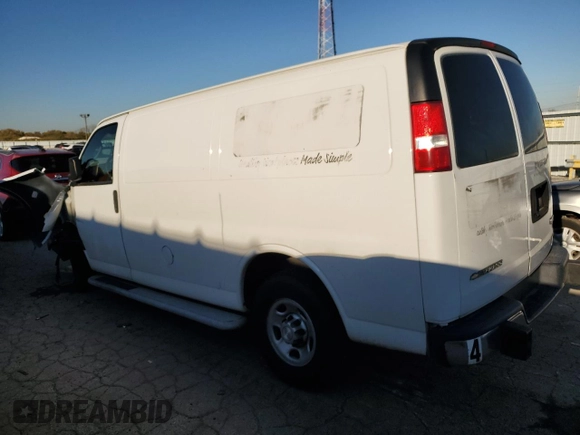 2018 Chevrolet Express Cargo Van with VIN 1GCWGAFGXJ1903929, listed as a Copart auction lot 42463695 with 73,707 mi miles and Salvage Title. Bid and sale history available at carsss.com. Image 2.