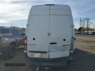 2016 Freightliner Sprinter with VIN WDYPE8DD0GP237024, listed as a Copart auction lot 50743695 with 343,473 mi miles and Salvage Title. Bid and sale history available at DreamBid. Image 6.