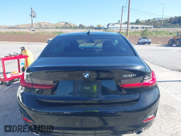 2021 BMW 3 Series 330i с VIN 3MW5R1J08M8B59664, выставлен на аукционе IAAI как лот 41985489 с пробегом 30 514 миль миль и . История ставок и продаж доступна на DreamBid. Изображение 16.