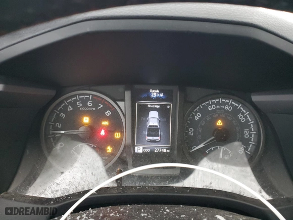 2022 Toyota Tacoma 4WD SR with VIN 3TMCZ5AN1NM523087, listed as a Copart auction lot 89071015 with 27,748 mi miles and Salvage Title. Bid and sale history available at carsss.com. Image 9.