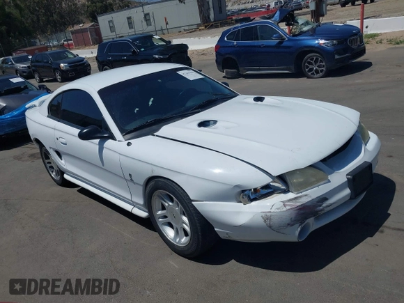 1994 Ford Mustang с VIN 1FALP42D8RF184264, выставлен на аукционе IAAI как лот 42261594 с пробегом 118 411 миль миль и . История ставок и продаж доступна на DreamBid. Изображение 1.