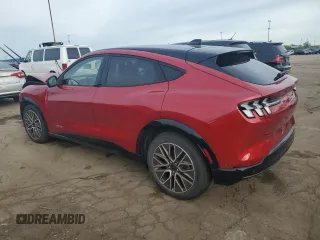 2024 Ford Mustang Mach-E Premium z VIN 3FMTK3SU6RMA09297, wystawiony jako Copart lot #58389875 z przebiegiem 19 281 mil mil oraz Tytuł czysty. Historia ofert i sprzedaży dostępna na DreamBid. Obrazek 2.