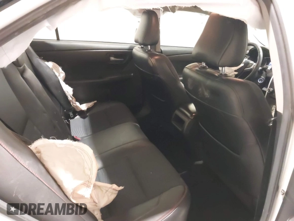 2015 Toyota Camry XLE with VIN 4T1BF1FK0FU102269, listed as a IAAI auction lot 41379555 with 160,056 mi miles. Bid and sale history available at carsss.com. Image 8.