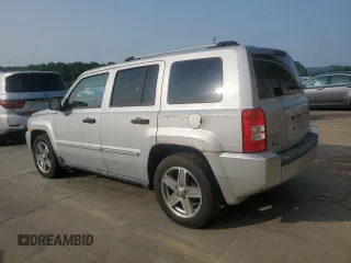 2008 Jeep Patriot Limited with VIN 1J8FF48W78D686169, listed as a Copart auction lot 60756965 with 142,440 mi miles and Clean title. Bid and sale history available at DreamBid. Image 2.
