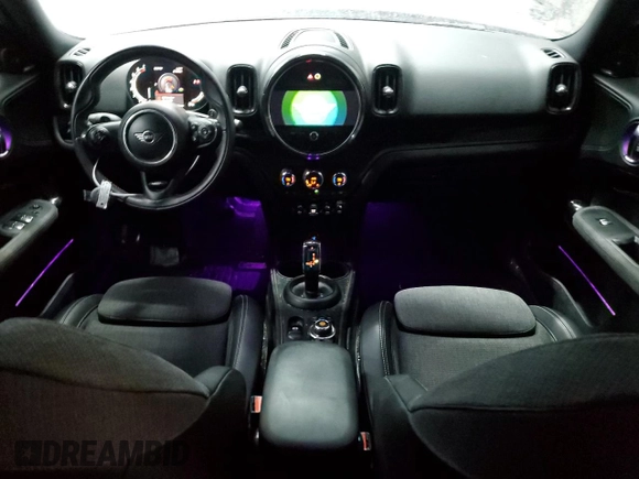 2021 MINI Countryman Cooper S with VIN WMZ83BR09M3M48203, listed as a Copart auction lot 41382705 with 60,844 mi miles and Salvage title. Bid and sale history available at DreamBid. Image 8.