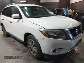 2015 Nissan Pathfinder Platinum with VIN 5N1AR2MM9FC663072, listed as a IAAI auction lot 41499695 with 135,287 mi miles and . Bid and sale history available at DreamBid. Image 1.