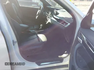 2019 BMW X1 xDrive28i with VIN WBXHT3C57K5L89697, listed as a IAAI auction lot 40729513 with 46,319 mi miles and . Bid and sale history available at DreamBid. Image 5.