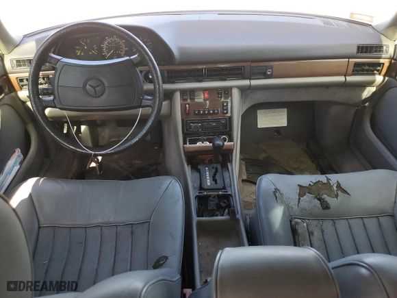 1987 Mercedes-Benz 300 Series 300SDL with VIN WDBCB25DXHA362260, listed as a Copart auction lot 67910114 with NaN miles and Salvage Title. Bid and sale history available at carsss.com. Image 8.