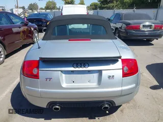 2005 Audi TT with VIN TRUUF28N551003303, listed as a IAAI auction lot 42697103 with 179,087 mi miles and . Bid and sale history available at DreamBid. Image 16.