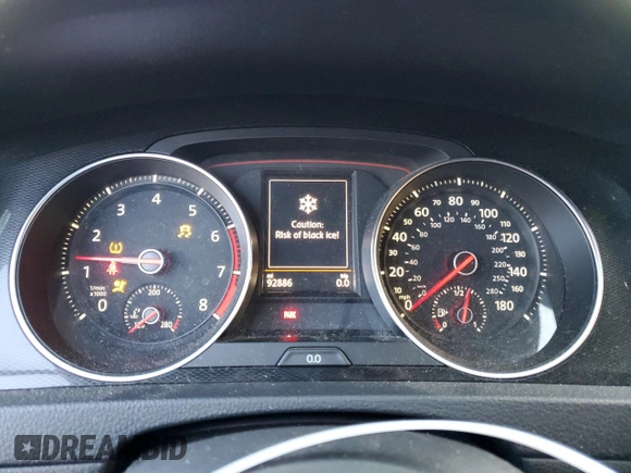 2015 Volkswagen GTI SE with VIN 3VW4T7AU8FM005632, listed as a Copart auction lot 81136184 with 92,886 mi miles and Salvage Title. Bid and sale history available at DreamBid. Image 9.