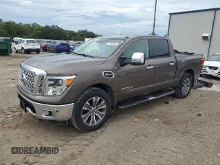 2017 Nissan Titan SV z VIN 1N6AA1E64HN517933, wystawiony jako Copart lot #72793864 z przebiegiem 60 572 mil mil oraz Szkoda całkowita • Salvage title. Historia ofert i sprzedaży dostępna na DreamBid. Obrazek 1.
