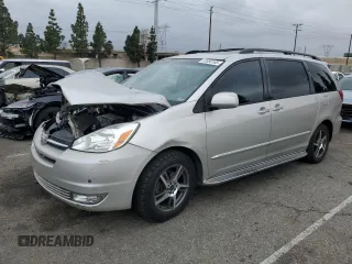 2004 Toyota Sienna XLE with VIN 5TDZA22C24S132607, listed as a Copart auction lot 53556165 with 154,552 mi miles and Salvage Title. Bid and sale history available at carsss.com. Image 1.