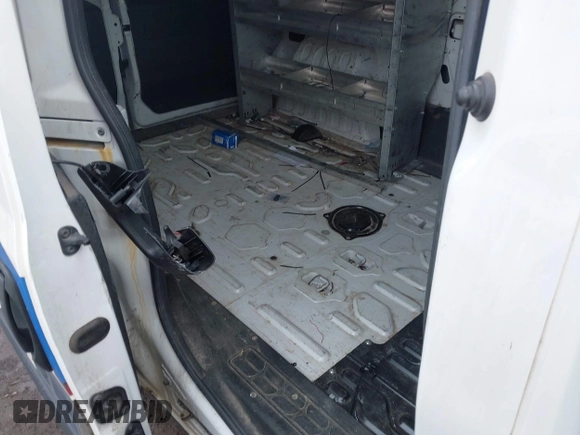 2015 Ram ProMaster City Cargo Tradesman with VIN ZFBERFAT8F6A85267, listed as a IAAI auction lot 41771744 with 113,128 mi miles. Bid and sale history available at carsss.com. Image 8.