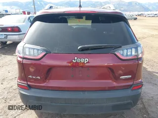 2019 Jeep Cherokee Latitude with VIN 1C4PJMCB2KD473832, listed as a IAAI auction lot 41555931 with 104,990 mi miles and . Bid and sale history available at DreamBid. Image 17.