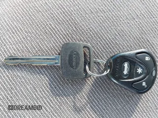 2001 Toyota Tacoma PreRunner z VIN 5TEGN92N41Z768370, wystawiony jako IAAI lot #42228571 z przebiegiem 172 317 mil mil oraz . Historia ofert i sprzedaży dostępna na DreamBid. Obrazek 11.