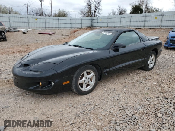 2002 Pontiac Firebird Firebird z VIN 2G2FS22K622126528, wystawiony jako Copart lot #49920555 z przebiegiem 90 408 mil mil oraz Czysty tytuł • Clean title. Historia ofert i sprzedaży dostępna na DreamBid. Obrazek 1.