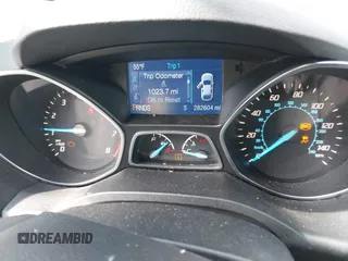 2013 Ford Escape SE with VIN 1FMCU9GX5DUD72758, listed as a IAAI auction lot 41983665 with 282,604 mi miles. Bid and sale history available at carsss.com. Image 7.