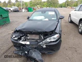 2021 Alfa Romeo Giulia Ti z VIN ZARFANBN5M7643816, wystawiony jako IAAI lot #42231651 z przebiegiem 36 195 mil mil oraz . Historia ofert i sprzedaży dostępna na DreamBid. Obrazek 12.