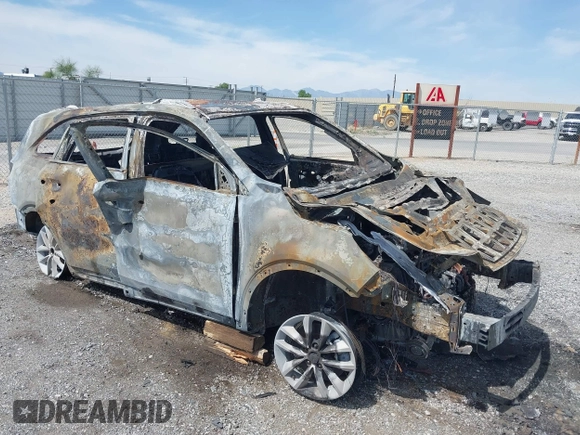 2017 Kia Sorento LX с VIN 5XYPGDA32HG281721, выставлен на аукционе IAAI как лот 42374356 с пробегом Не указан миль и . История ставок и продаж доступна на DreamBid. Изображение 1.