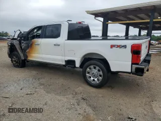 2023 Ford F-250 XL z VIN 1FT8W2BT2PED35956, wystawiony jako Copart lot #62242105 z przebiegiem Nie podano mil oraz Nie do naprawy • Non repairable. Historia ofert i sprzedaży dostępna na DreamBid. Obrazek 2.