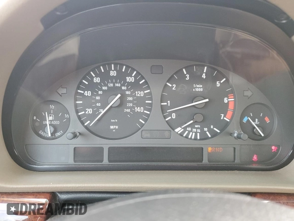 2001 BMW 7 Series 740i с VIN WBAGG83401DN86357, выставлен на аукционе Copart как лот 49689955 с пробегом Не указан миль и Списание • Salvage title. История ставок и продаж доступна на DreamBid. Изображение 10.