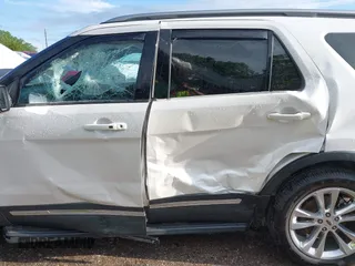 2018 Ford Explorer XLT с VIN 1FM5K8D82JGA91369, выставлен на аукционе IAAI как лот 42364667 с пробегом 75 818 миль миль и . История ставок и продаж доступна на DreamBid. Изображение 6.