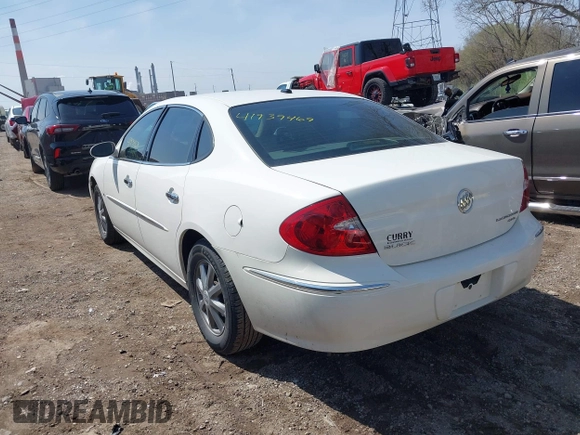 2007 Buick LaCrosse CXL with VIN 2G4WD582171243893, listed as a IAAI auction lot 41939469 with 82,218 mi miles. Bid and sale history available at carsss.com. Image 3.