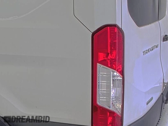 2018 Ford Transit z VIN 1FTYR1YG6JKA87506, wystawiony jako IAAI lot #42501070 z przebiegiem 167 892 mil mil oraz . Historia ofert i sprzedaży dostępna na DreamBid. Obrazek 31.