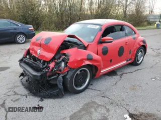 2013 Volkswagen Beetle with VIN 3VWHX7AT8DM604332, listed as a Copart auction lot 79781264 with 125,692 mi miles and Salvage Title. Bid and sale history available at DreamBid. Image 1.