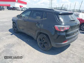 2019 Jeep Compass Latitude with VIN 3C4NJCBB9KT613016, listed as a IAAI auction lot 42570739 with 41,944 mi miles and . Bid and sale history available at DreamBid. Image 3.