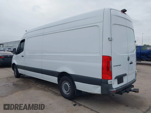 2021 Mercedes-Benz Sprinter Cargo with VIN W1Y4ECHY8MT079254, listed as a IAAI auction lot 41394825 with 301,811 mi miles and . Bid and sale history available at carsss.com. Image 3.