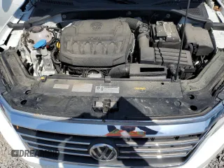2020 Volkswagen Passat SE z VIN 1VWSA7A38LC025493, wystawiony jako Copart lot #60131125 z przebiegiem 45 060 mil mil oraz Szkoda całkowita • Salvage title. Historia ofert i sprzedaży dostępna na DreamBid. Obrazek 11.