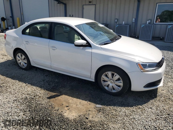 2013 Volkswagen Jetta SE with VIN 3VWDP7AJ6DM407933, listed as a Copart auction lot 55151125 with 127,794 mi miles and Salvage title. Bid and sale history available at DreamBid. Image 4.
