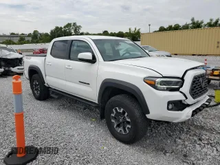2023 Toyota Tacoma SR z VIN 3TMCZ5AN2PM583382, wystawiony jako Copart lot #58209775 z przebiegiem 17 442 mil mil oraz Szkoda całkowita • Salvage title. Historia ofert i sprzedaży dostępna na DreamBid. Obrazek 4.