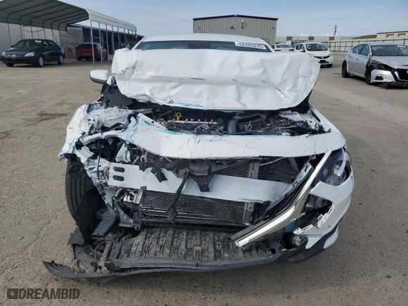 2024 Chevrolet Malibu LT with VIN 1G1ZD5ST7RF194772, listed as a Copart auction lot 52283245 with 24,894 mi miles and Salvage Title. Bid and sale history available at carsss.com. Image 5.