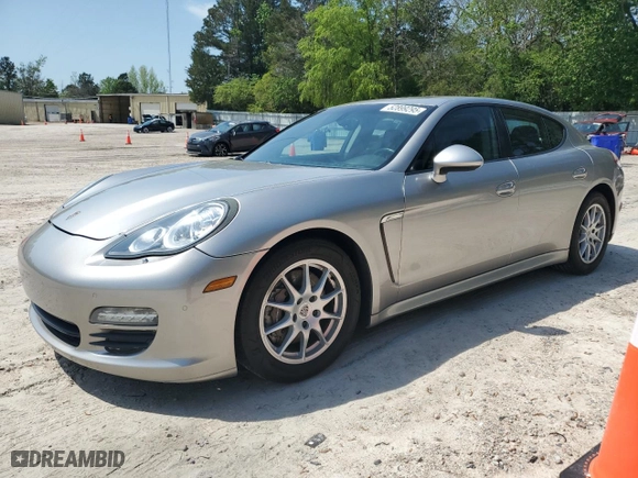 2012 Porsche Panamera with VIN WP0AA2A7XCL071699, listed as a Copart auction lot 52899295 with 100,680 mi miles and Clean Title. Bid and sale history available at carsss.com. Image 1.
