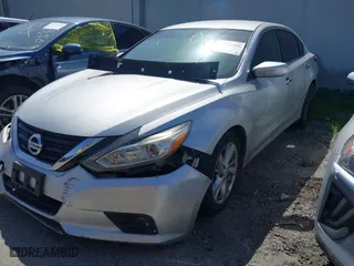 2018 Nissan Altima 2.5 SV with VIN 1N4AL3AP9JC163650, listed as a IAAI auction lot 41801388 with 1 mi miles. Bid and sale history available at carsss.com. Image 2.