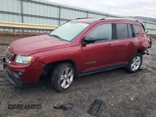 2011 Jeep Compass Latitude with VIN 1J4NT1FB9BD171458, listed as a Copart auction lot 85221314 with 116,813 mi miles and Salvage Title. Bid and sale history available at carsss.com. Image 1.