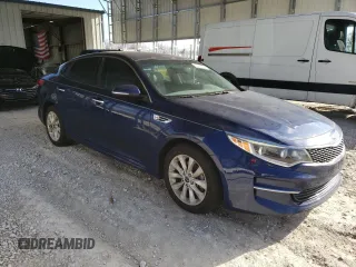 2016 Kia Optima EX with VIN 5XXGU4L30GG071711, listed as a Copart auction lot 83460834 with 83,584 mi miles and Salvage Title. Bid and sale history available at carsss.com. Image 4.