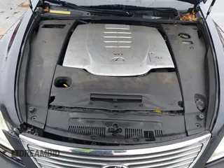 2007 Lexus LS 460 with VIN JTHBL46F675008702, listed as a IAAI auction lot 41574370 with 170,609 mi miles. Bid and sale history available at carsss.com. Image 10.